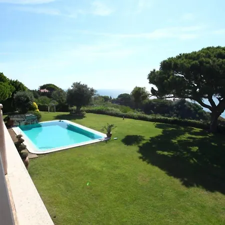Villa Amazing Portuguese Heroine 6 Bedrooms Stunning Position *