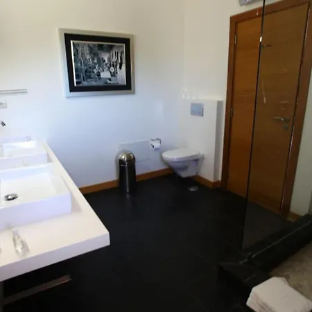 Amazing Portuguese Heroine 6 Bedrooms Stunning Position Albufeira